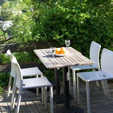 Rouen Eco Lodges Maison Entiere Avec Terrasse Dans Jardin Potager Piscine Parking Exterior photo