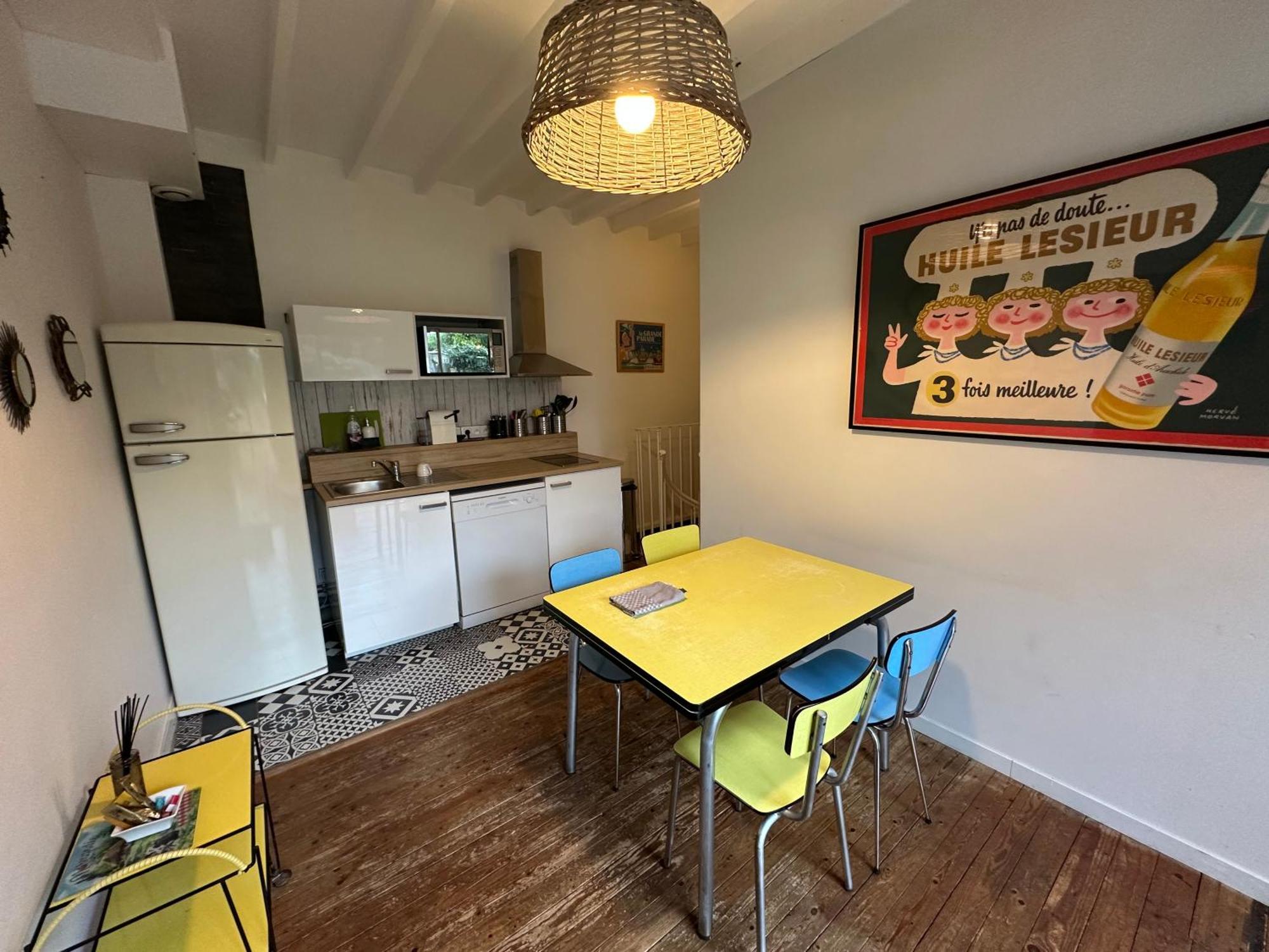 Eco Maison Entiere Avec Terrasse Dans Jardin Potager Piscine Parking Holiday home Rouen